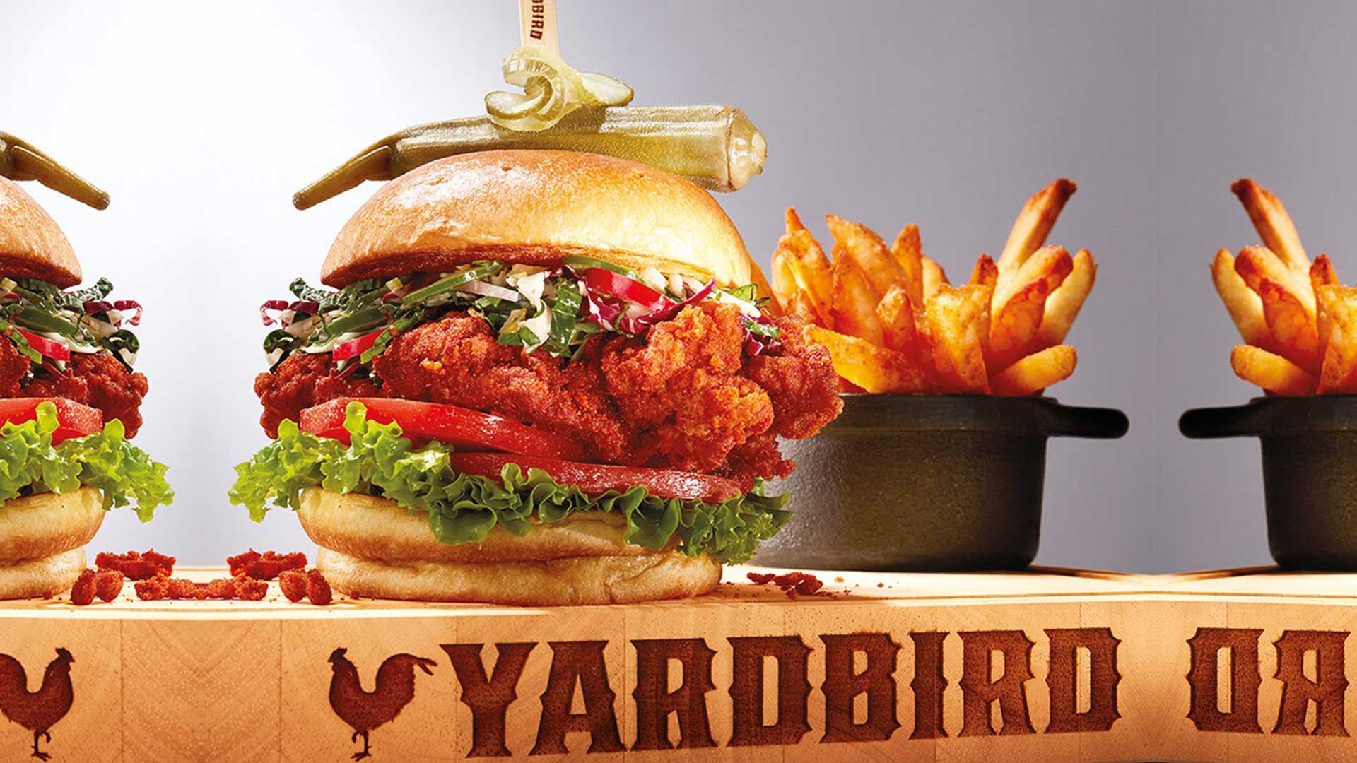 야드버드 치킨 샌드위치(Yardbird Chicken Sandwich)